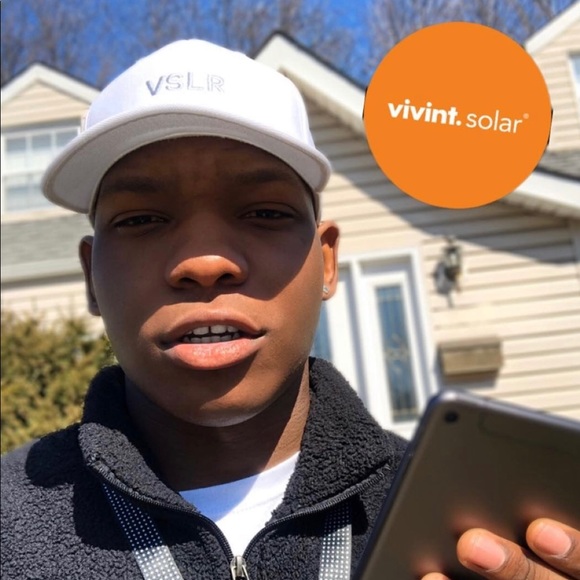 Meet your Posher, Benjamin - Picture 2 of 3